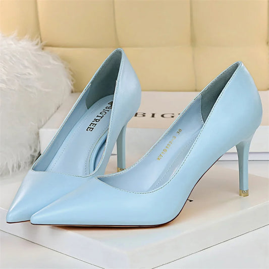 Pointed Pumps